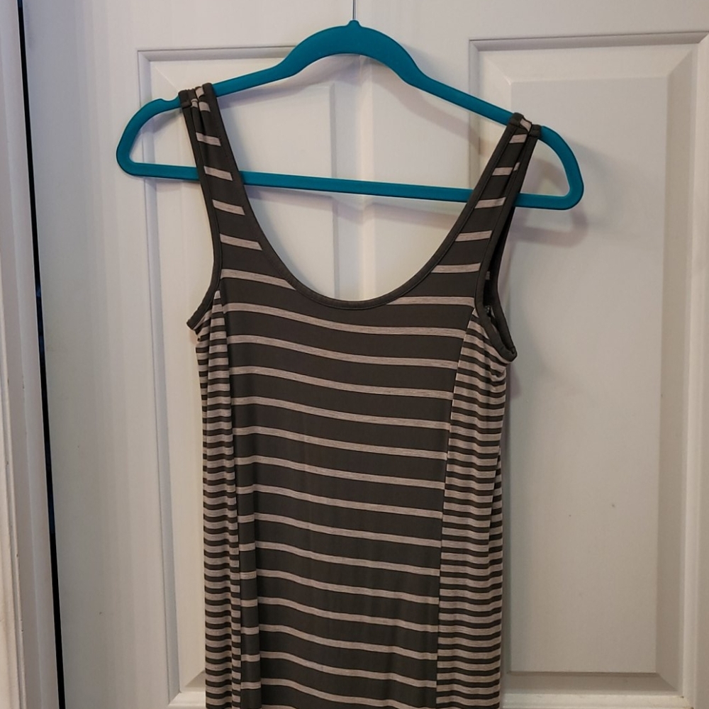 Kenar Dress